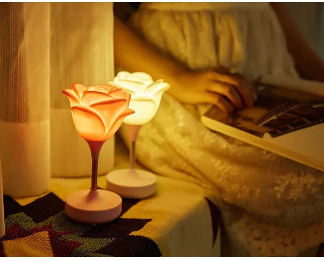 Touch rose USB night light in pink silicone with three dimming modes