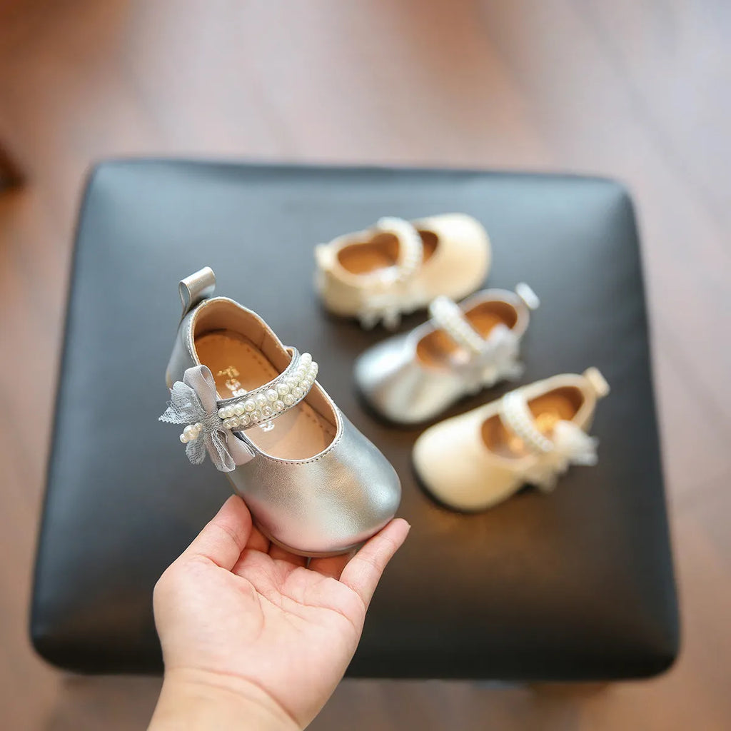 Toddler girls bow princess square mouth non-slip pumps in beige synthetic leather with Velcro strap