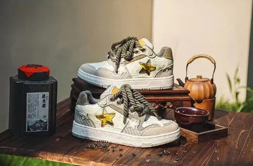Green China-chic star casual shoes with multi-material stitching and rubber soles