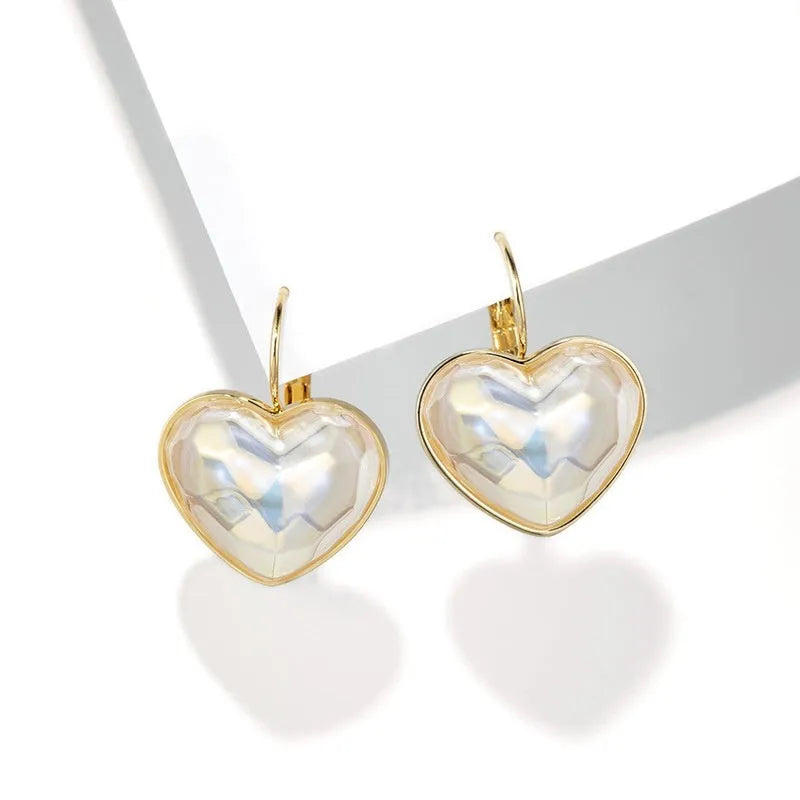 Gold alloy summer fashion ear clips for women with clip-on design