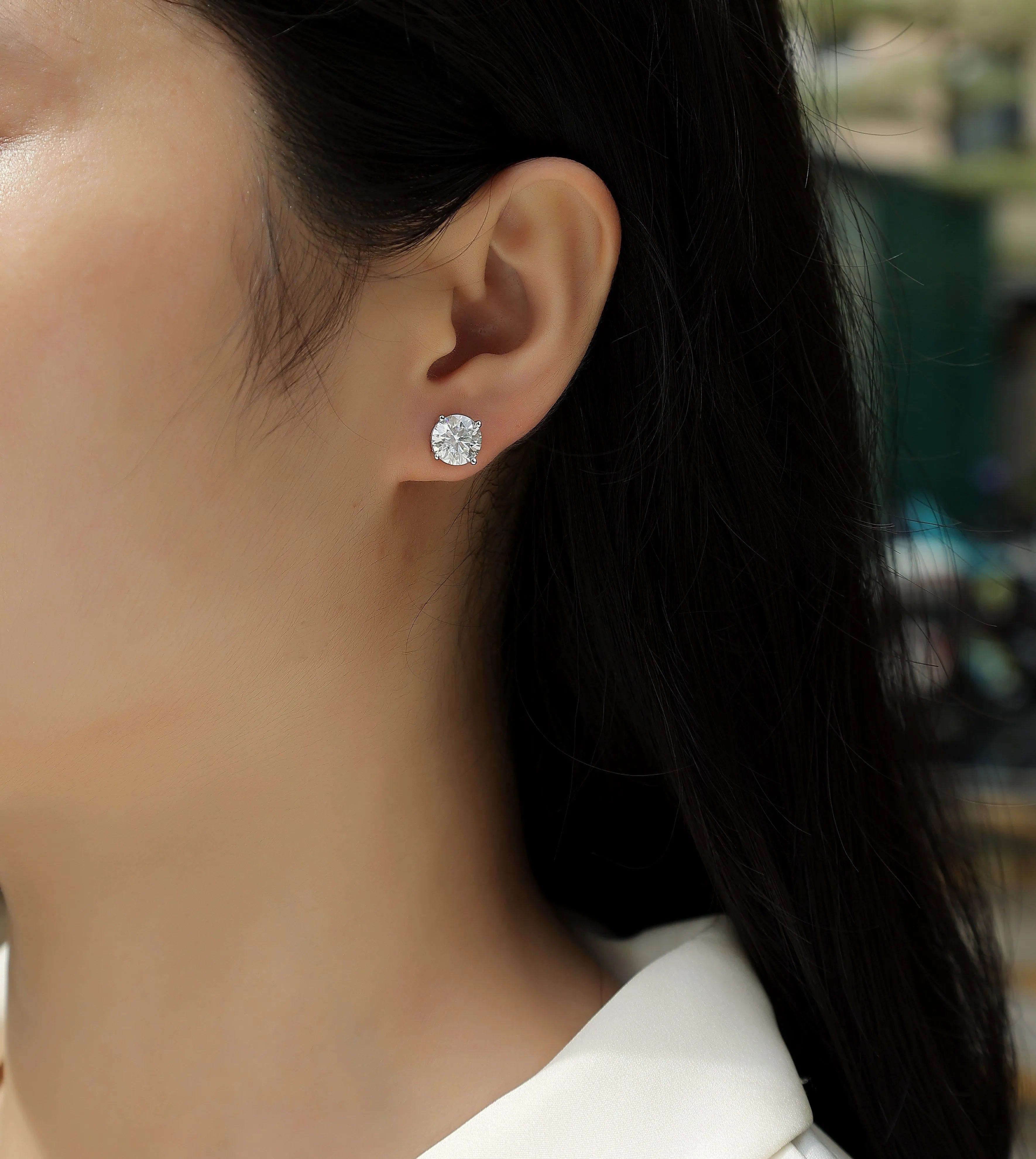 Moissanite stud earrings in S925 silver with platinum plating, black stone, 1 carat, gift box packaging