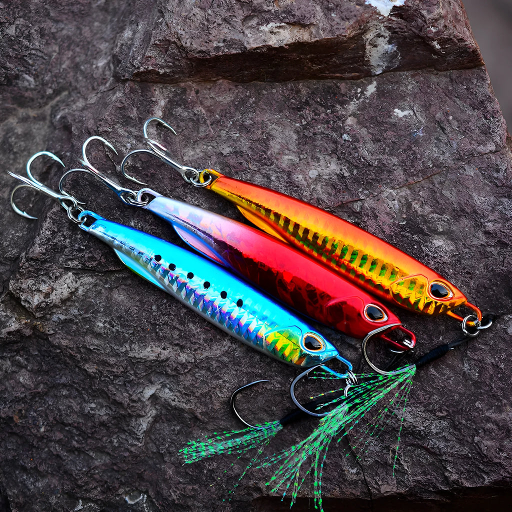Luya Bait metal iron plate submerged tossing lure with treble hook, luminous finish, 10g and 60g weight options