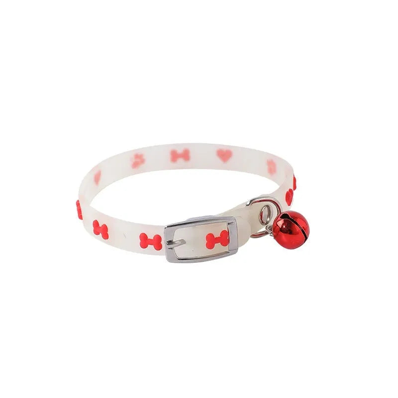 Cat luminous collar with night-time illumination, adjustable 29cm rope, metal bell, and silicone chain