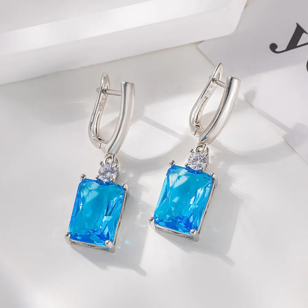 Square geometry earrings with quadrilateral design in gold or silver electroplated finish