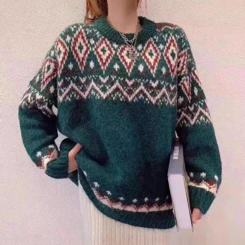 Striped retro style pullover knitted top with long sleeves in red colour