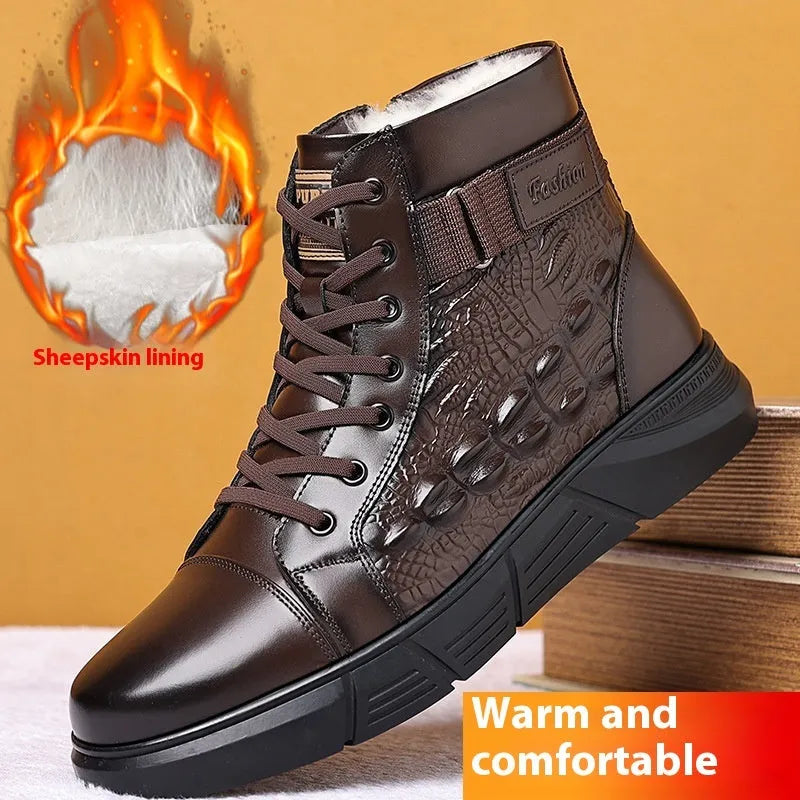 Fur-trimmed leather winter boots with rubber soles and front lace-up closure in black or brown velvet colours