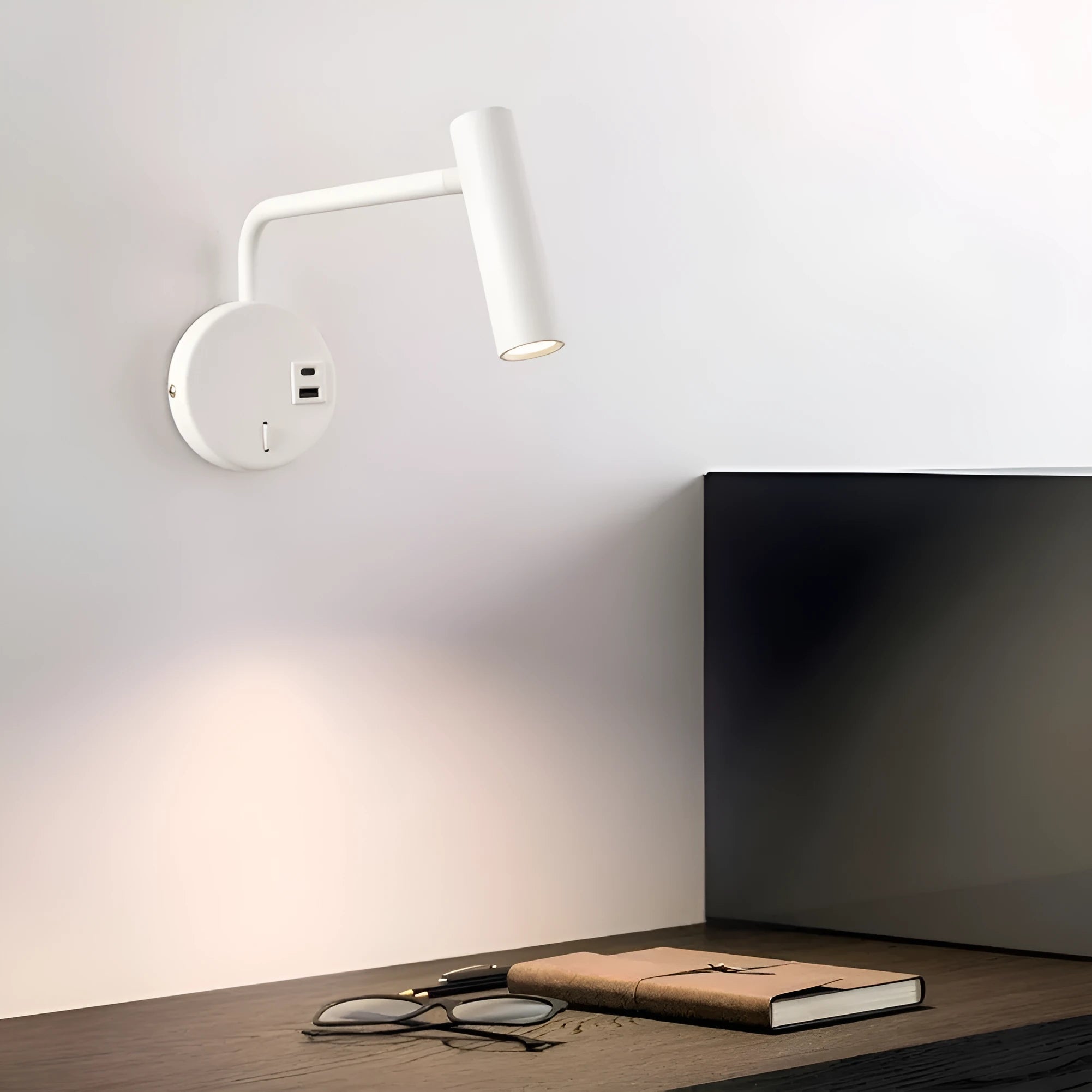 Rocker minimalist LED reading wall lamp 3W in black finish with switch