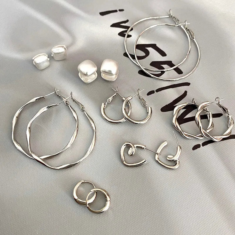 Silver Needle retro geometric metal earrings for women, electroplated zinc alloy, gold and silver styles with circle triangle quadrilateral shapes