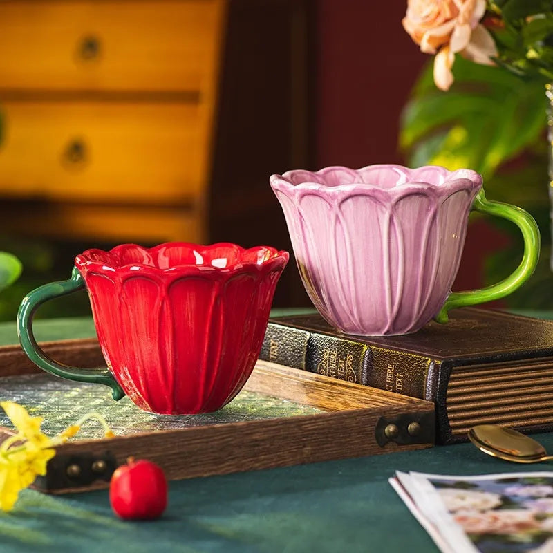 Red and purple floral pattern ceramic breakfast mug with handle, 500ml capacity