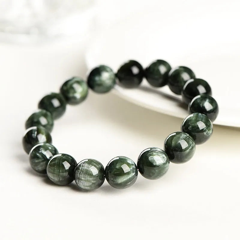 Green dragon crystal bracelet with 8-9mm round beads featuring Ruyi design elements
