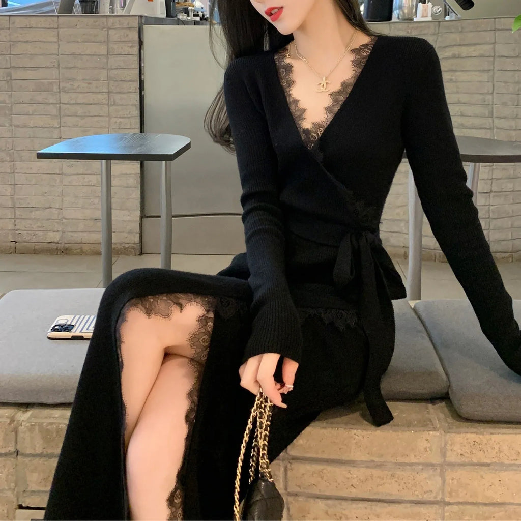 Black slim fit woolen skirt with princess dress silhouette, polyester fabric, free size women's fashion garment