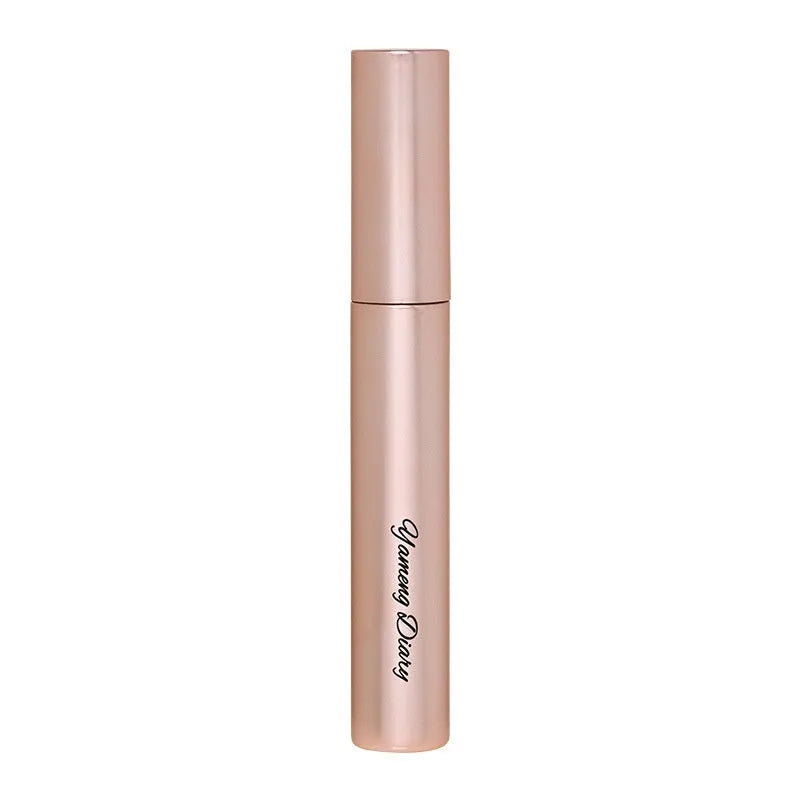 Long curling setting mascara in black and brown colour options