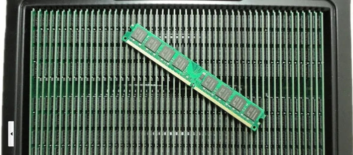 DDR3 1600MHz 4GB 240-pin desktop memory module for AMD AM3 platform