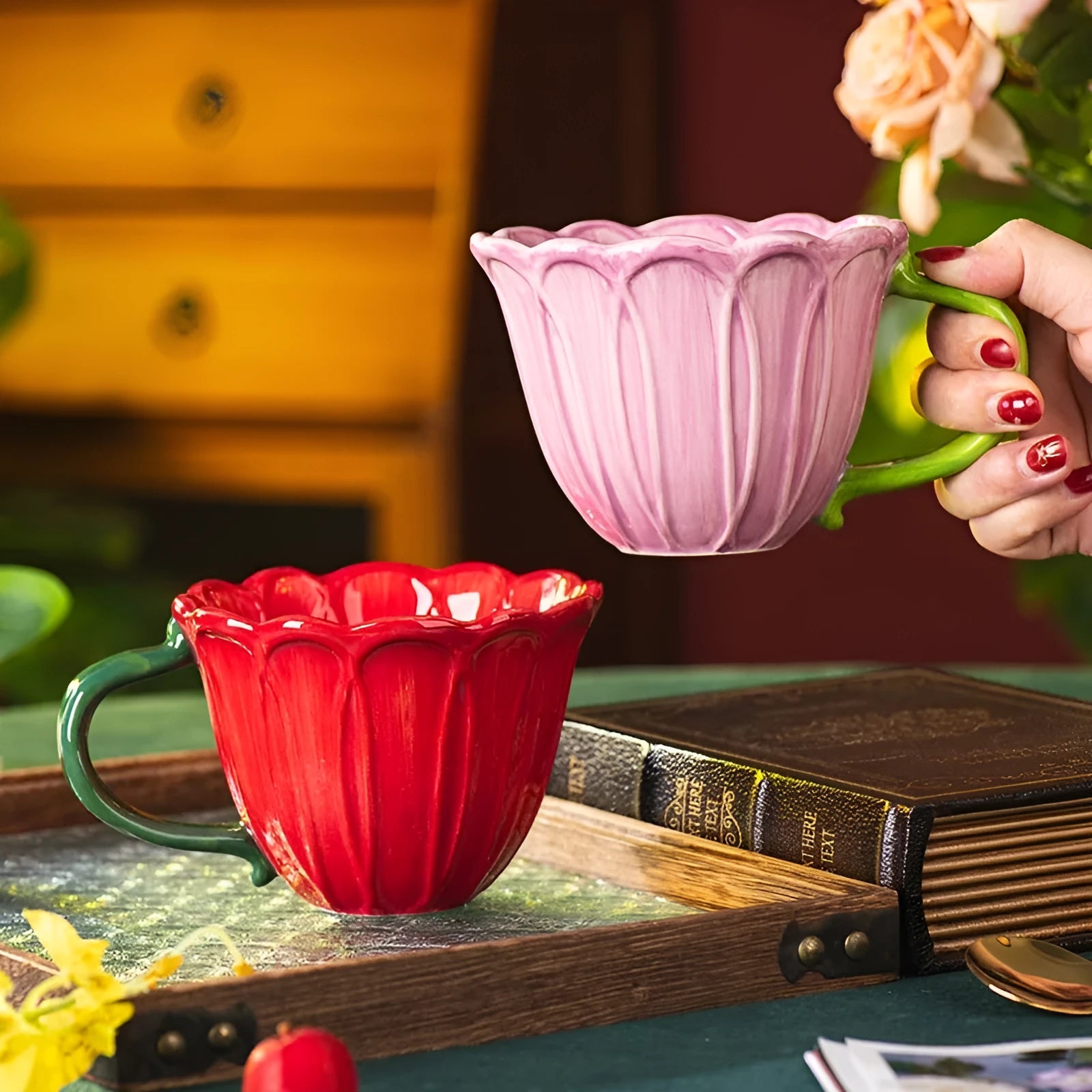 Red and purple floral pattern ceramic breakfast mug with handle, 500ml capacity