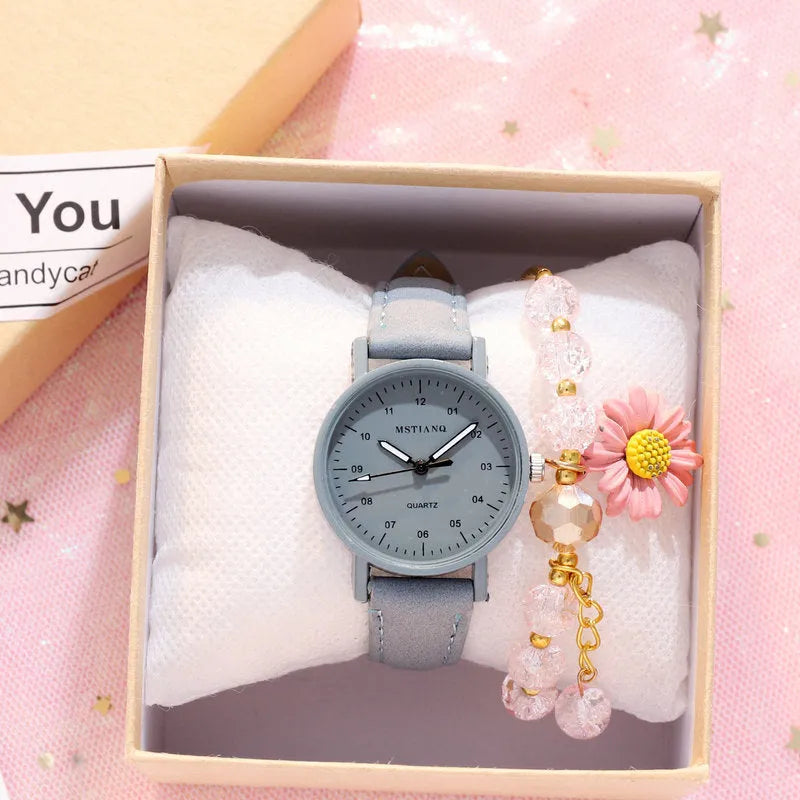 Antique Mori style quartz watch for women with 8mm alloy case and stainless steel back, available in eight colours
