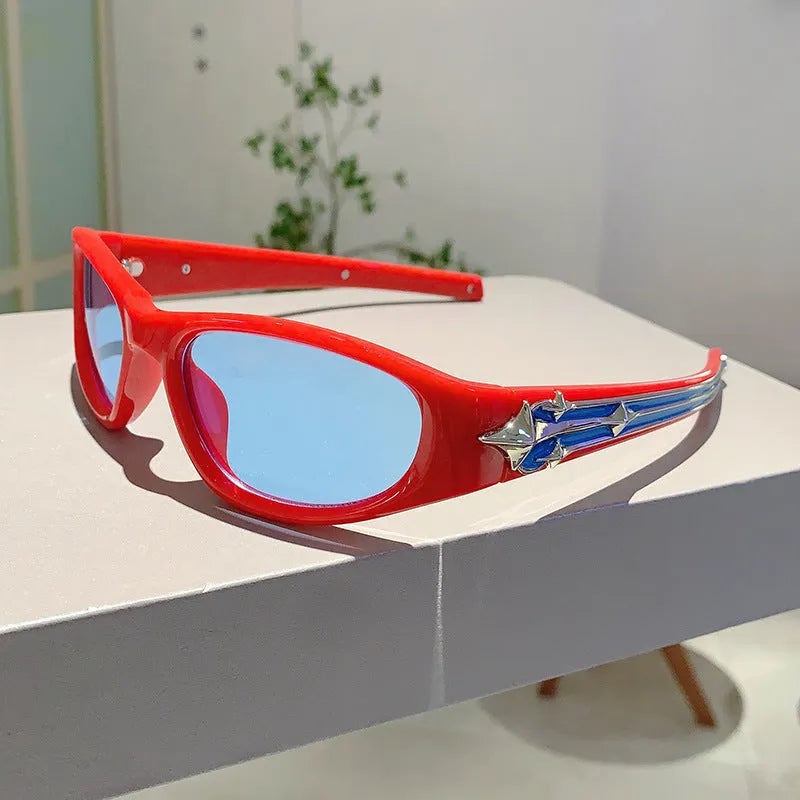 Windproof sports sunglasses with PC lenses available in multiple colour combinations