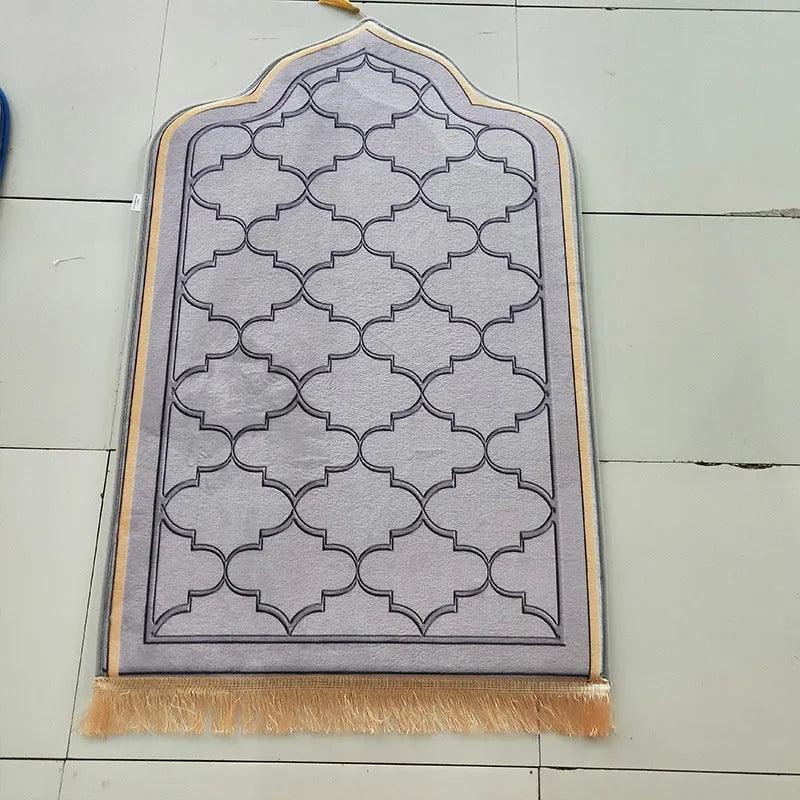Washable flannel printed sponge plaid carpet floor mat showing plaid pattern in multiple colour options