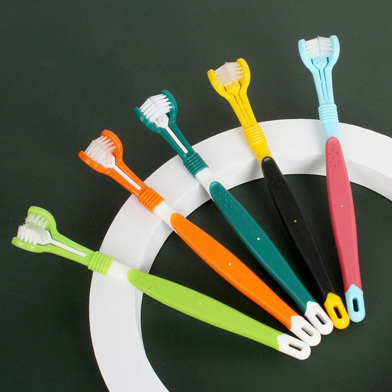 Plastic three-head pet toothbrush in blue red, dark green, grass green, orange, and yellow black for dog oral cleaning