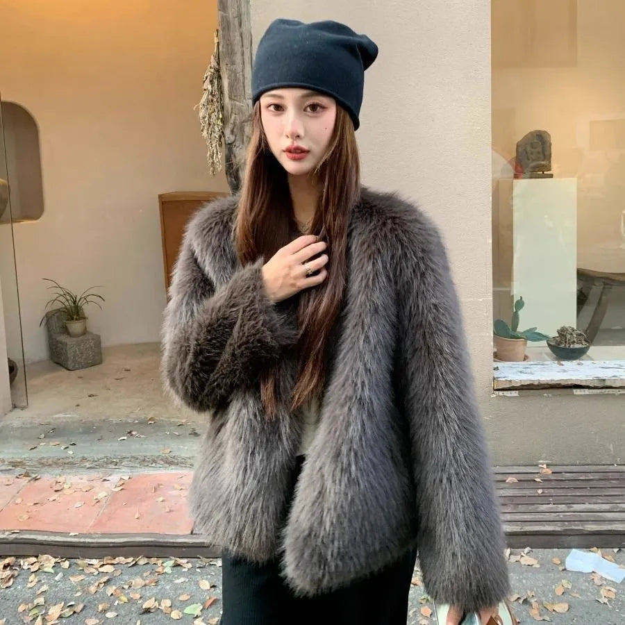 Chenille women's coat with princess sleeves in black colour, regular 50cm length