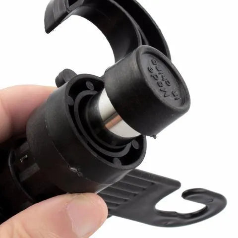 Polypropylene vehicle hanger 17x6x11cm hooking onto car seat for organising bags