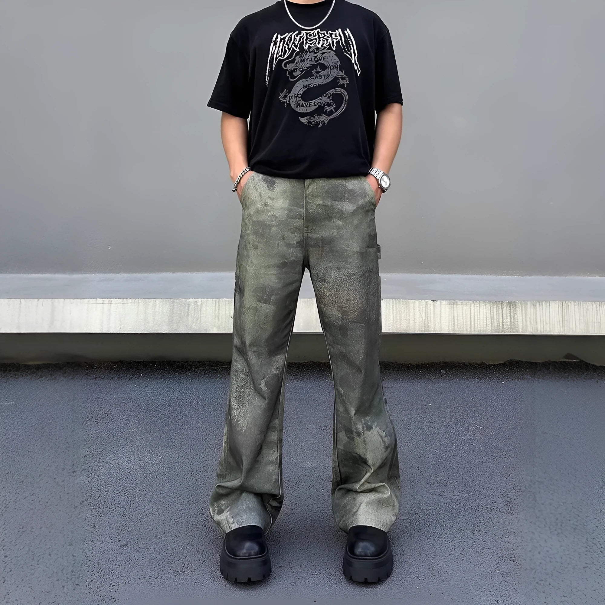 Men's straight-leg camouflage jeans with a digital print on cotton denim fabric.