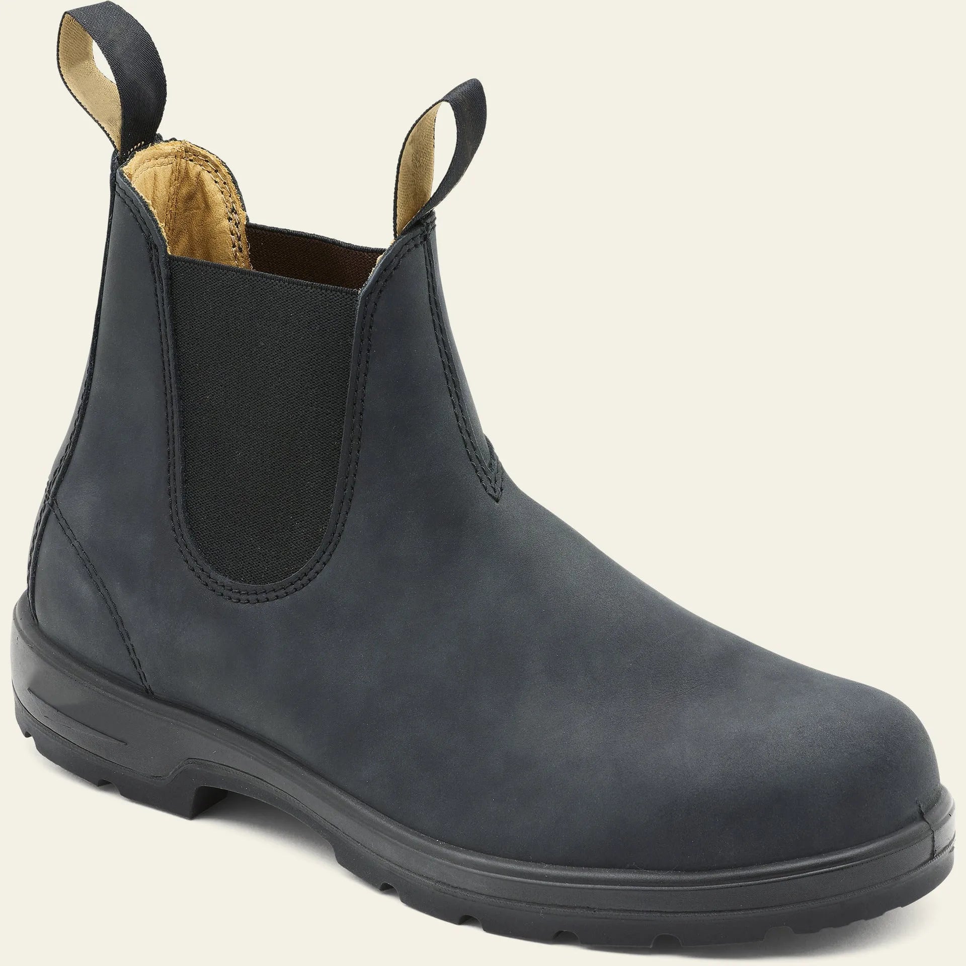 Vintage Chelsea boots in black with round toe and low horseshoe heel