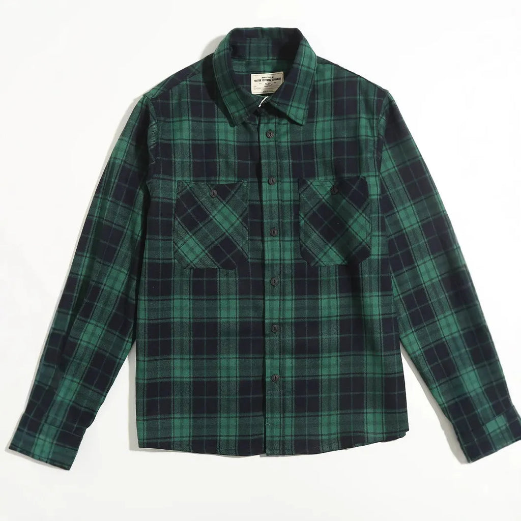 Men's thickened plaid double pocket long sleeve overalls shirt in loose cardigan fit, available in four colours