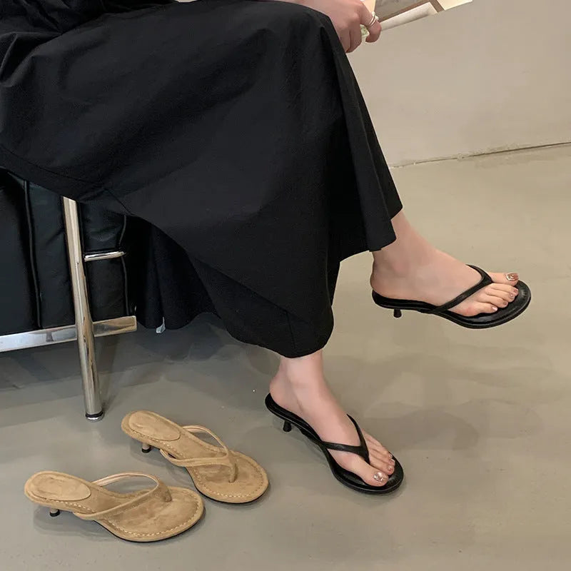 Women's round toe stiletto sandals with open design in sheepskin camel colour