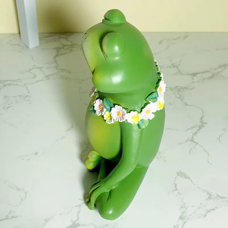 Magic Yoga Frog decoration in RDW123 colour with European style design