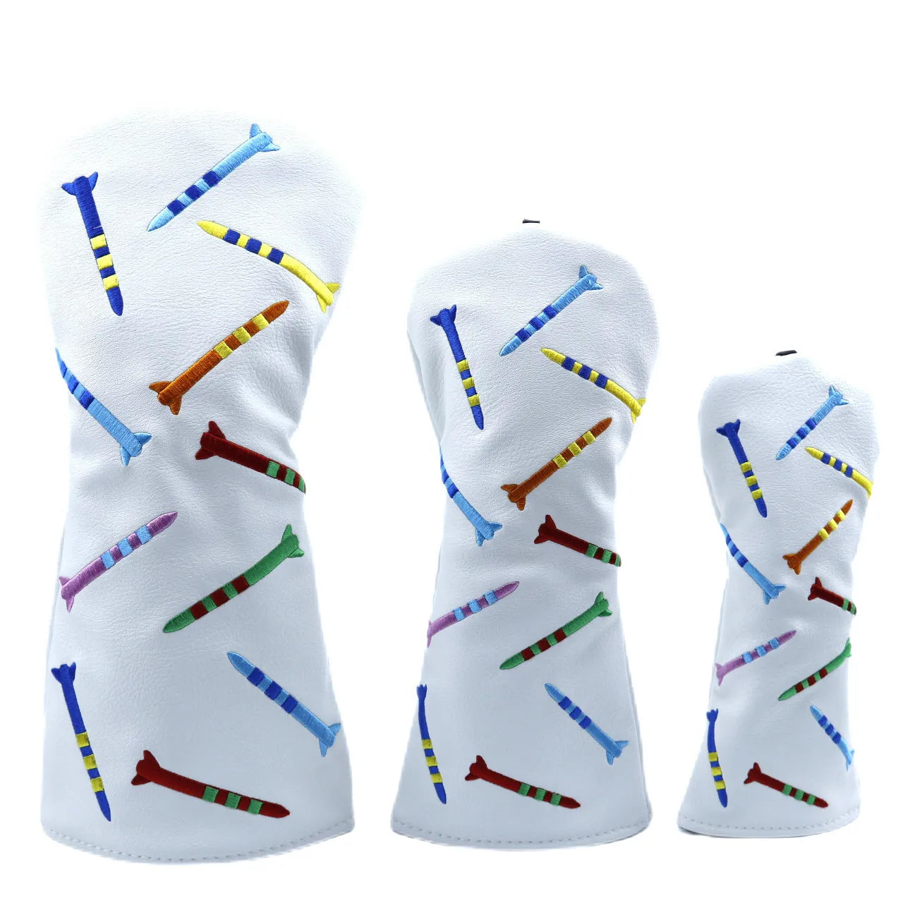 Golf club wooden pole sets in three sizes with black and white colour options