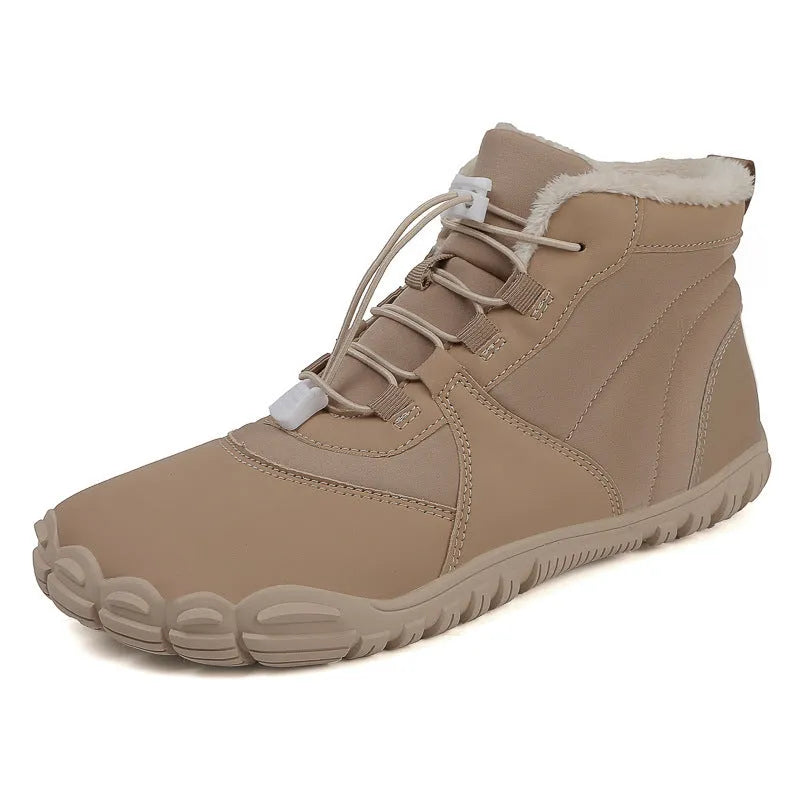 Waterproof fleece-lined unisex snow boots with rubber sole and lace-up front.