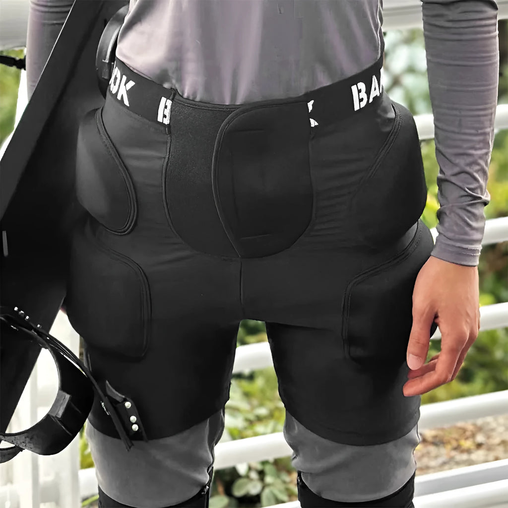 Black hip protection pad for roller skating, skateboarding and skiing with spandex and NBR padding