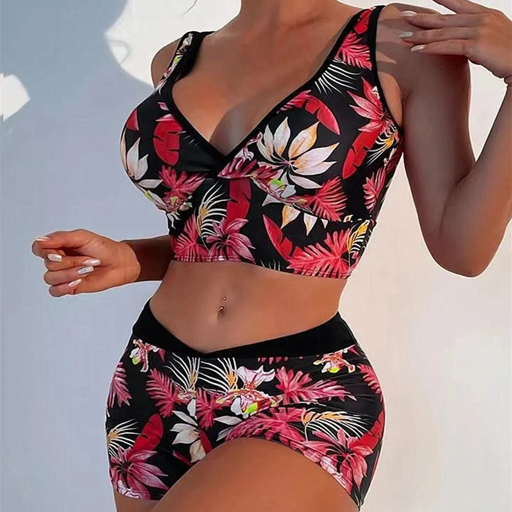 Women's two-piece printed boxer swimsuit in polyester with sleeveless top and briefs bottom