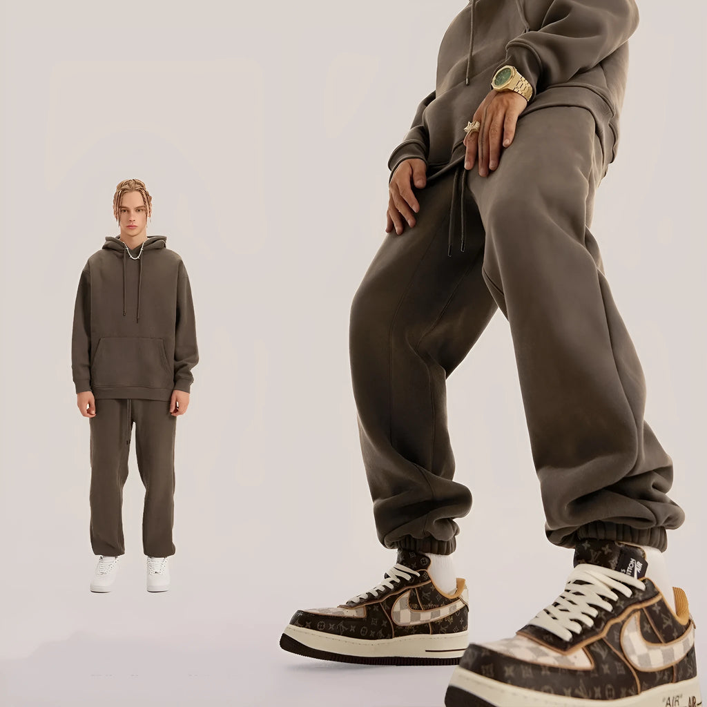 Men's solid colour cotton velvet sweatpants with elasticated waist and ankle band cuffs