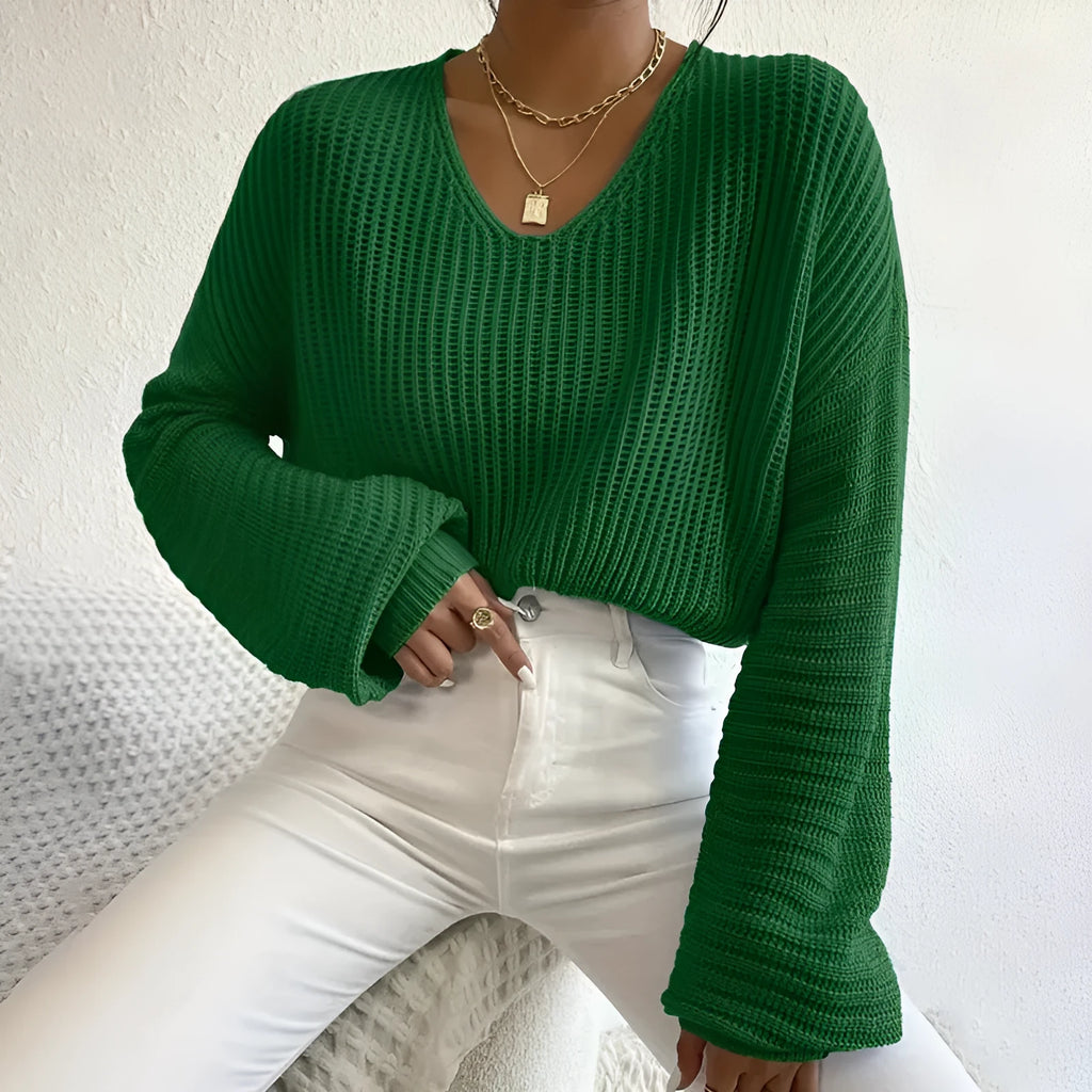 Solid colour women's long sleeve pullover in polyester fabric with thread detail