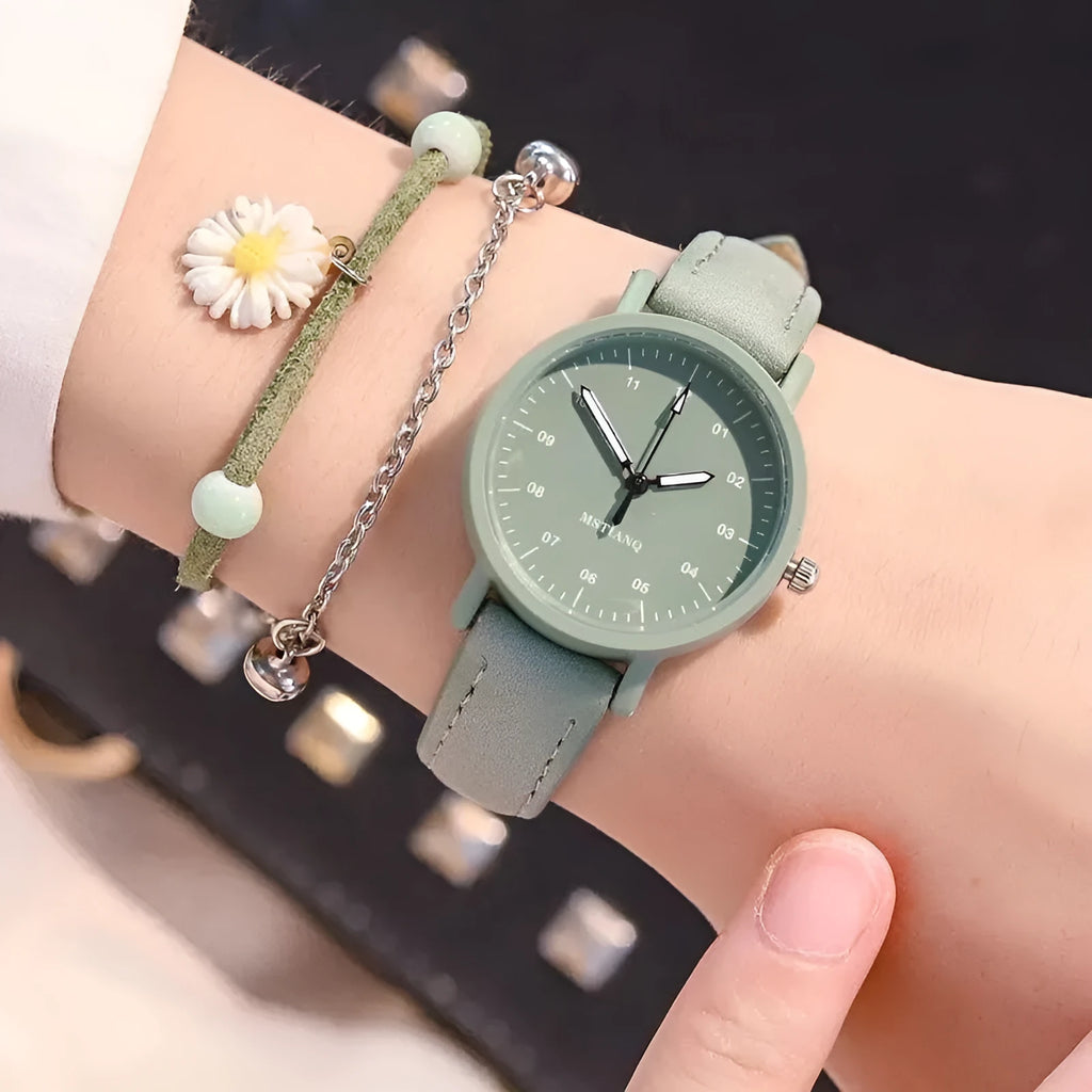 Antique Mori style quartz watch for women with 8mm alloy case and stainless steel back, available in eight colours