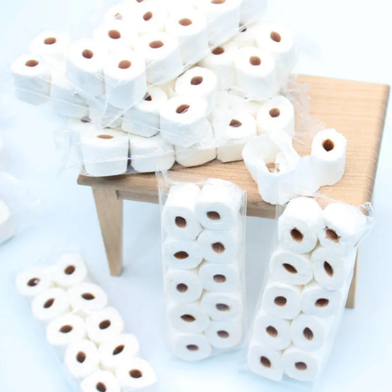 Simulated tissue roll paper toilet paper model toy for children measuring 30x15x80mm