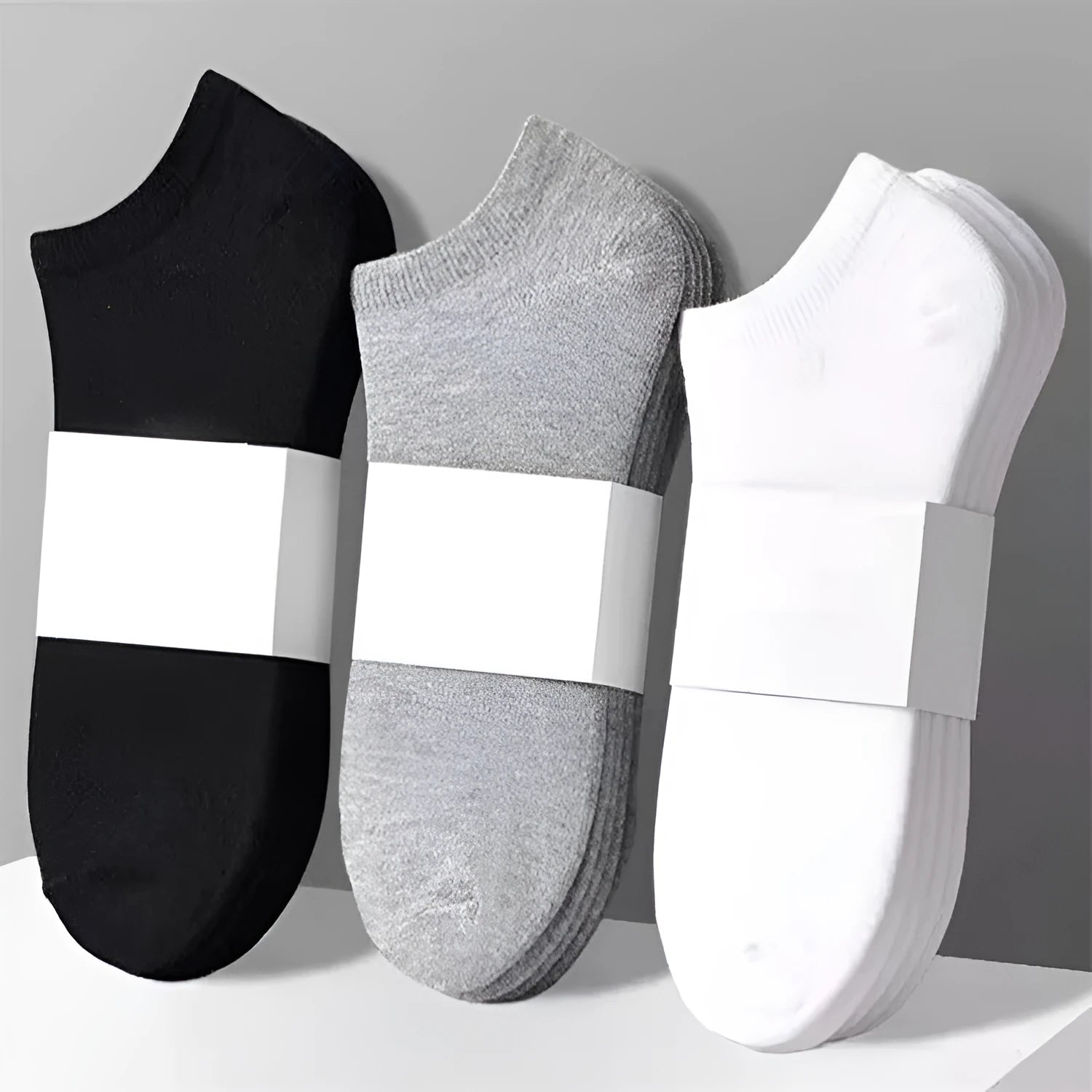 Solid colour men's black white grey ship socks with boneless seam invisible design