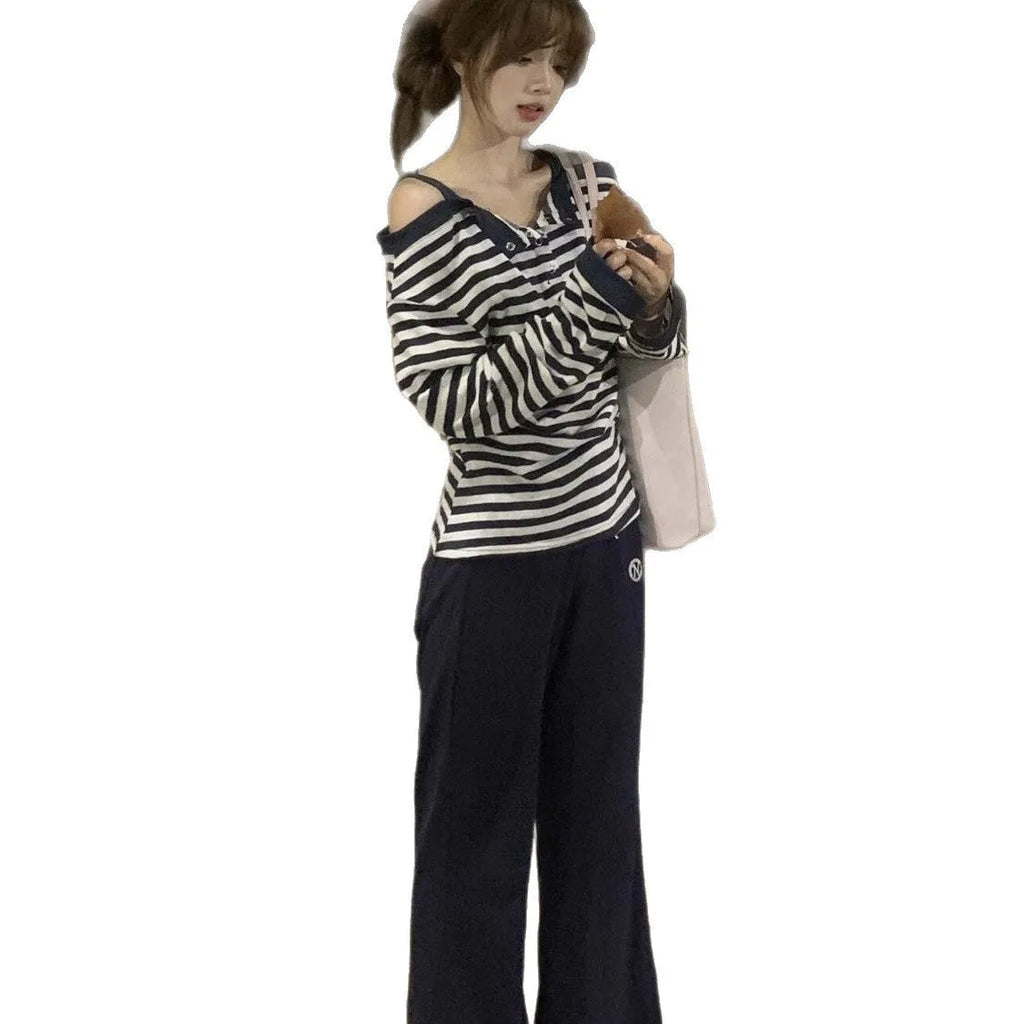 Dark blue Korean-style oversized women's long-sleeved T-shirt with embroidery and button details