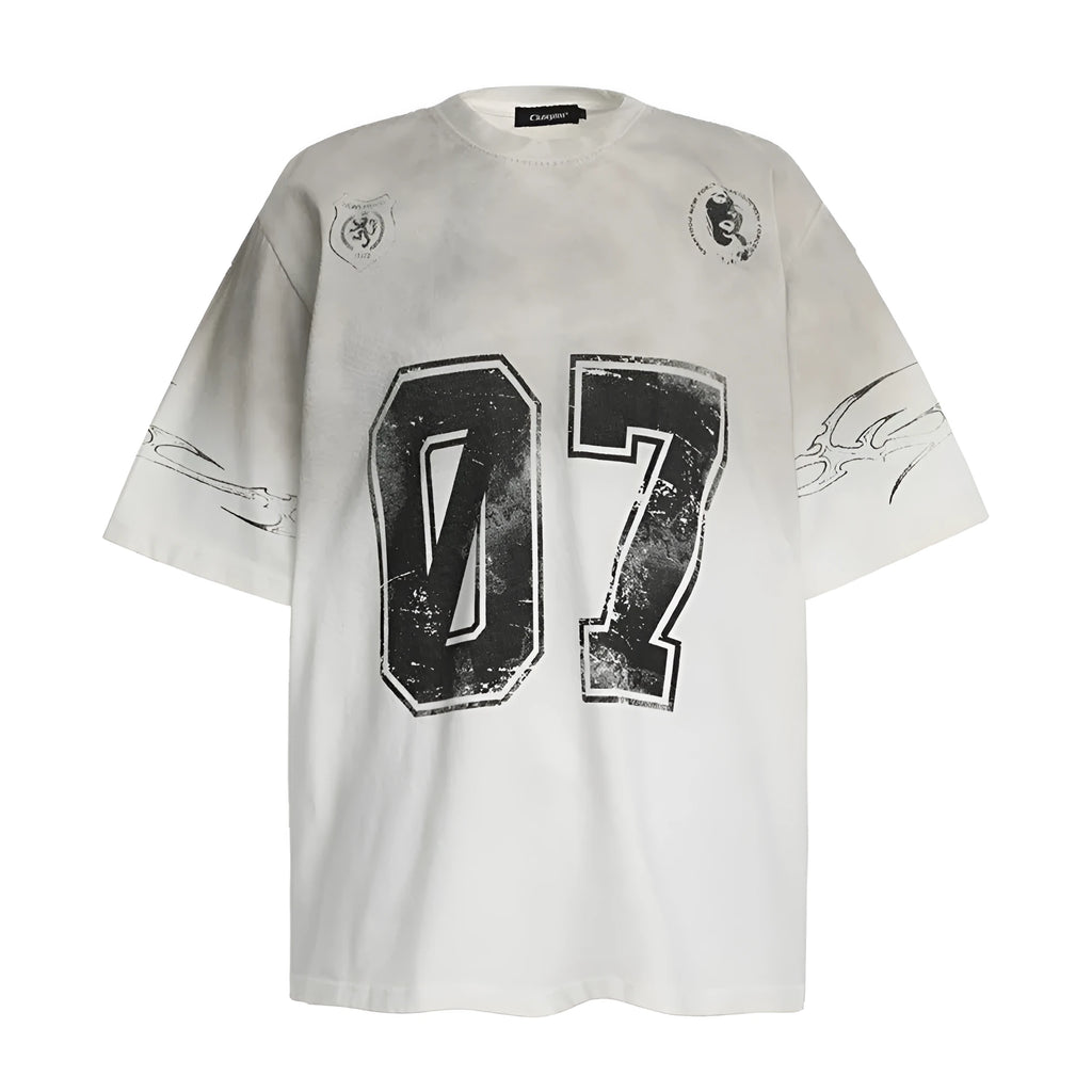 Men's short-sleeved printed t-shirt in pure cotton, shown in white and black.