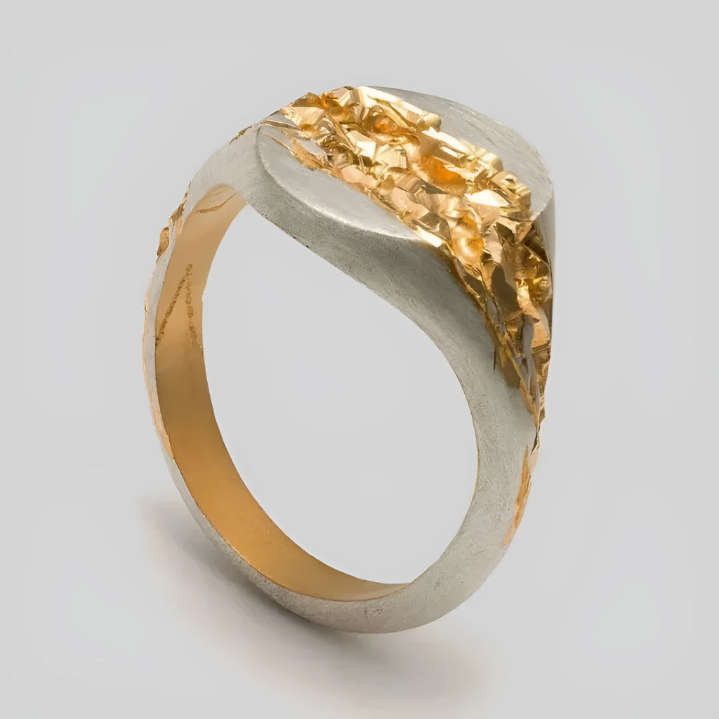 Geometric round irregular pattern ring in 18K gold colour separation on silver plated surface