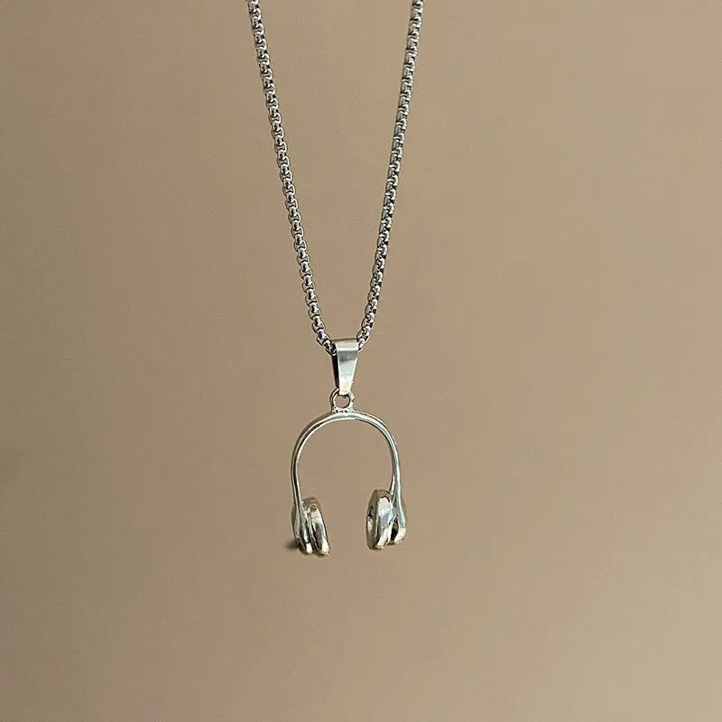 Alloy headset necklace electroplated finish unisex casual pendant jewellery on white background