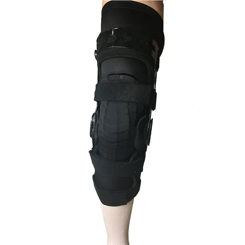 Black anterior ligament knee supporter showing sandwich construction materials.