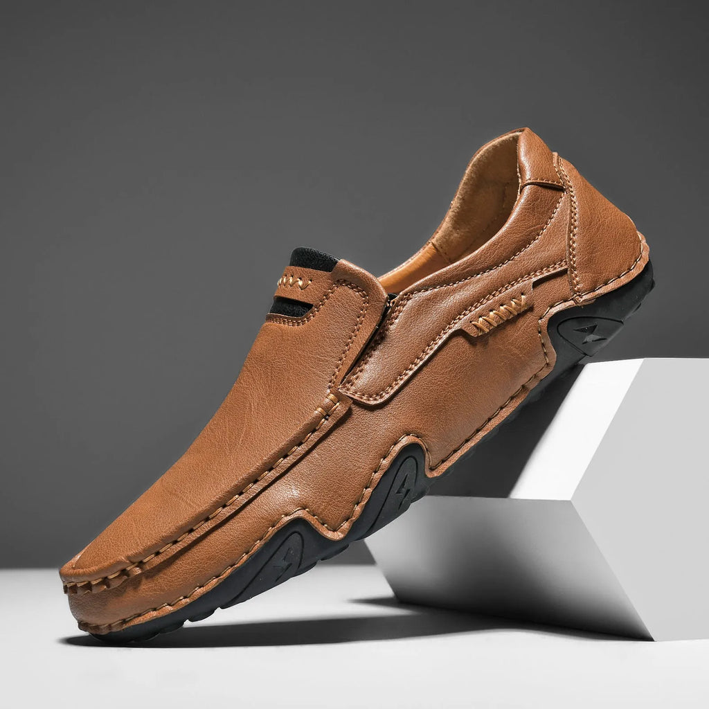 Leather lined slip-on casual shoes with flat rubber sole in multiple colour options