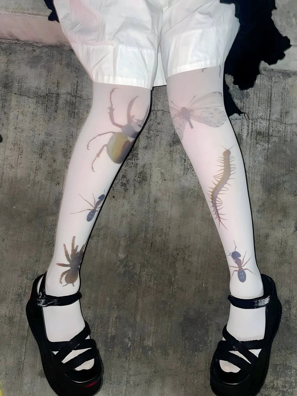 White printed sheer pantyhose for women, thin lightweight free-size legwear