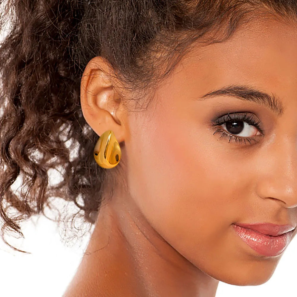 Pair of alloy ear studs with cold wind pleated design and geometric water droplet shape in electroplated finish