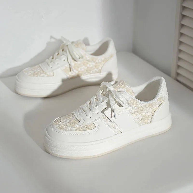 Beige plaid leisure sports shoes with lace-up front and rubber sole