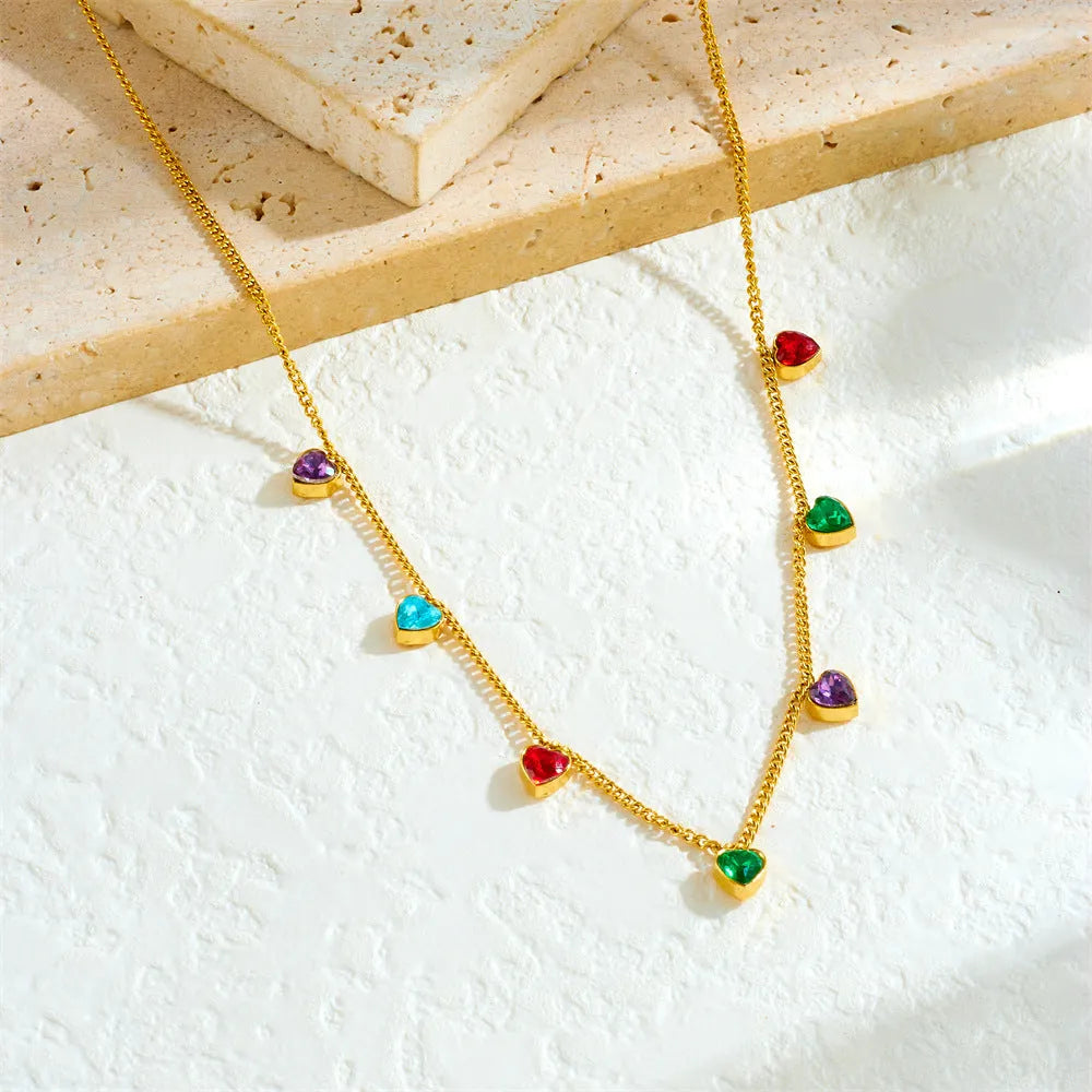 Women's gold-plated stainless steel necklace with heart pendant on regular chain