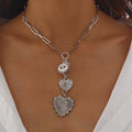 Cold wind heart-shaped alloy pendant clavicle chain in gold 6534 finish on women collarbone