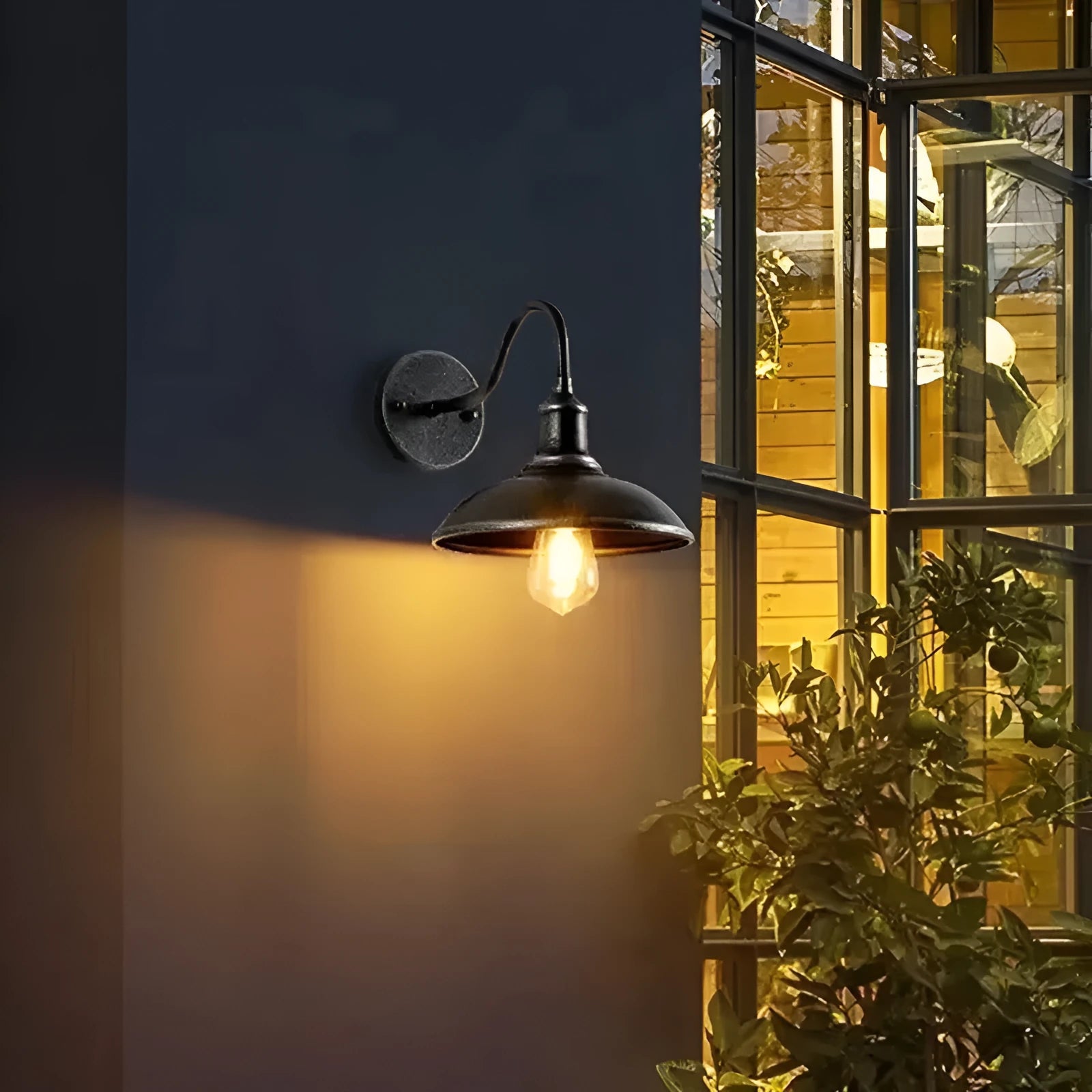 Retro style villa courtyard wall lamp in silver or copper finish with modern design